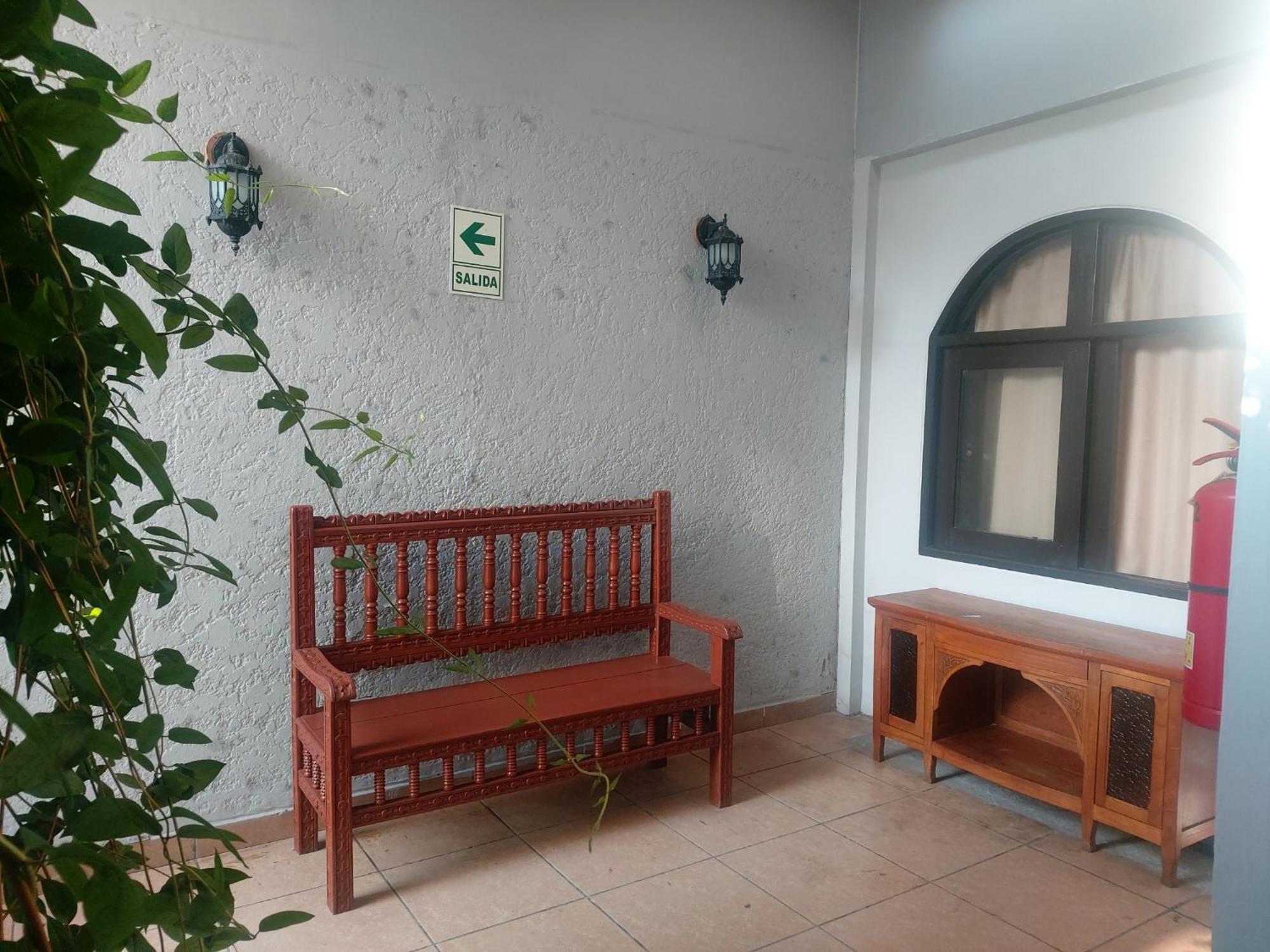 Global Family Backpackers Hostel Ліма Екстер'єр фото